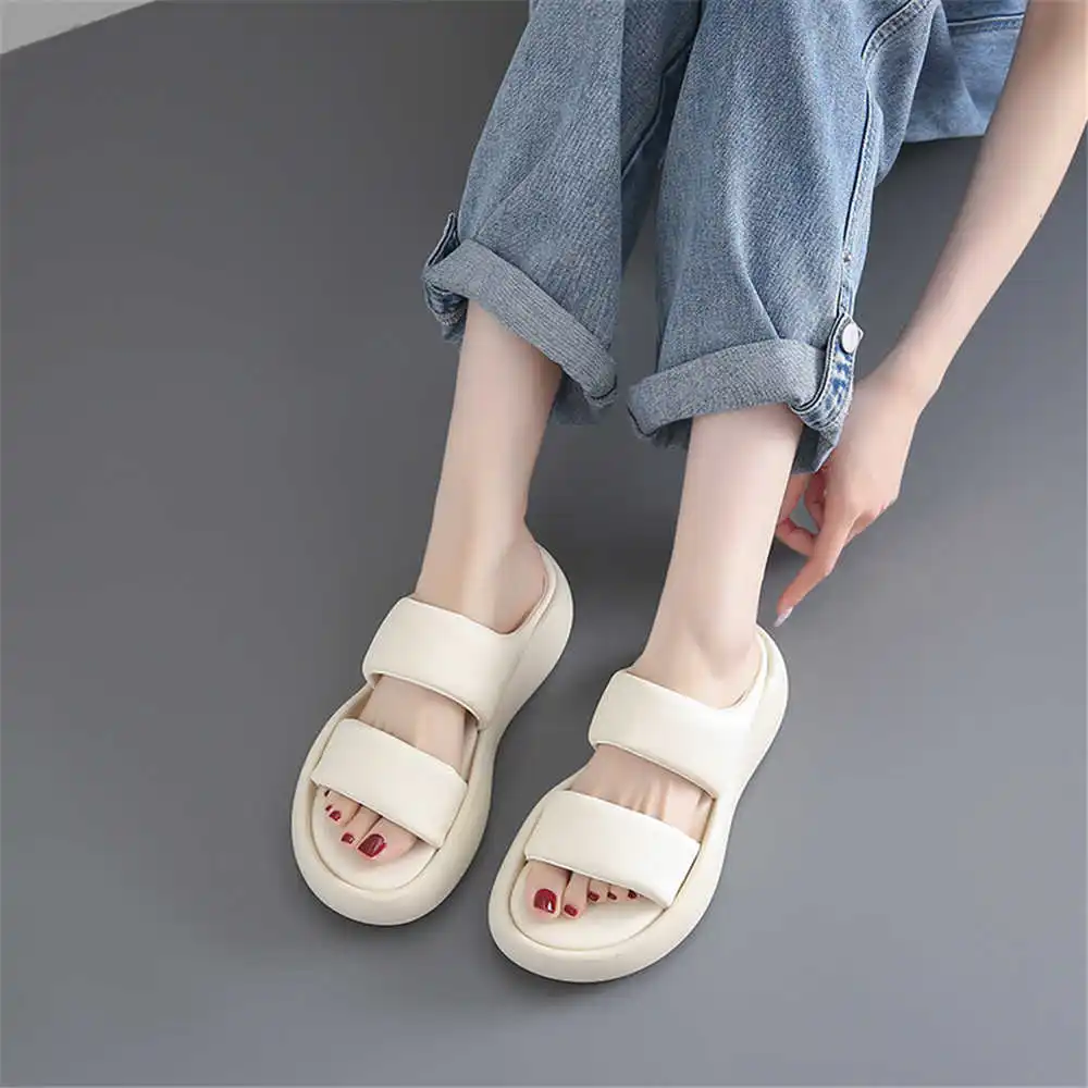 Size 39 Strips Summer Shoes Sa – Different Aquatic Sports recenzja i cena